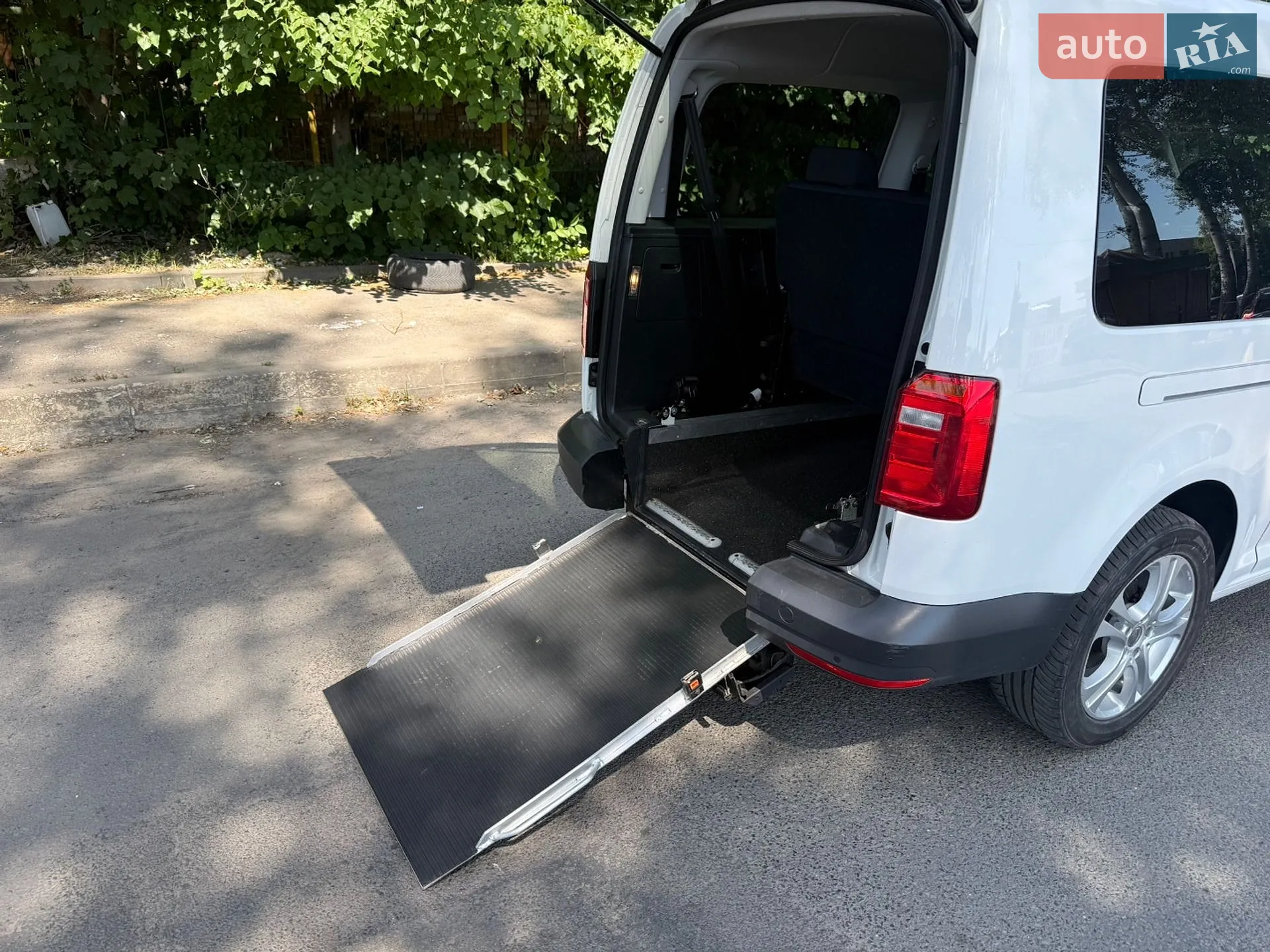 2017 Volkswagen Caddy - мініатюра 24