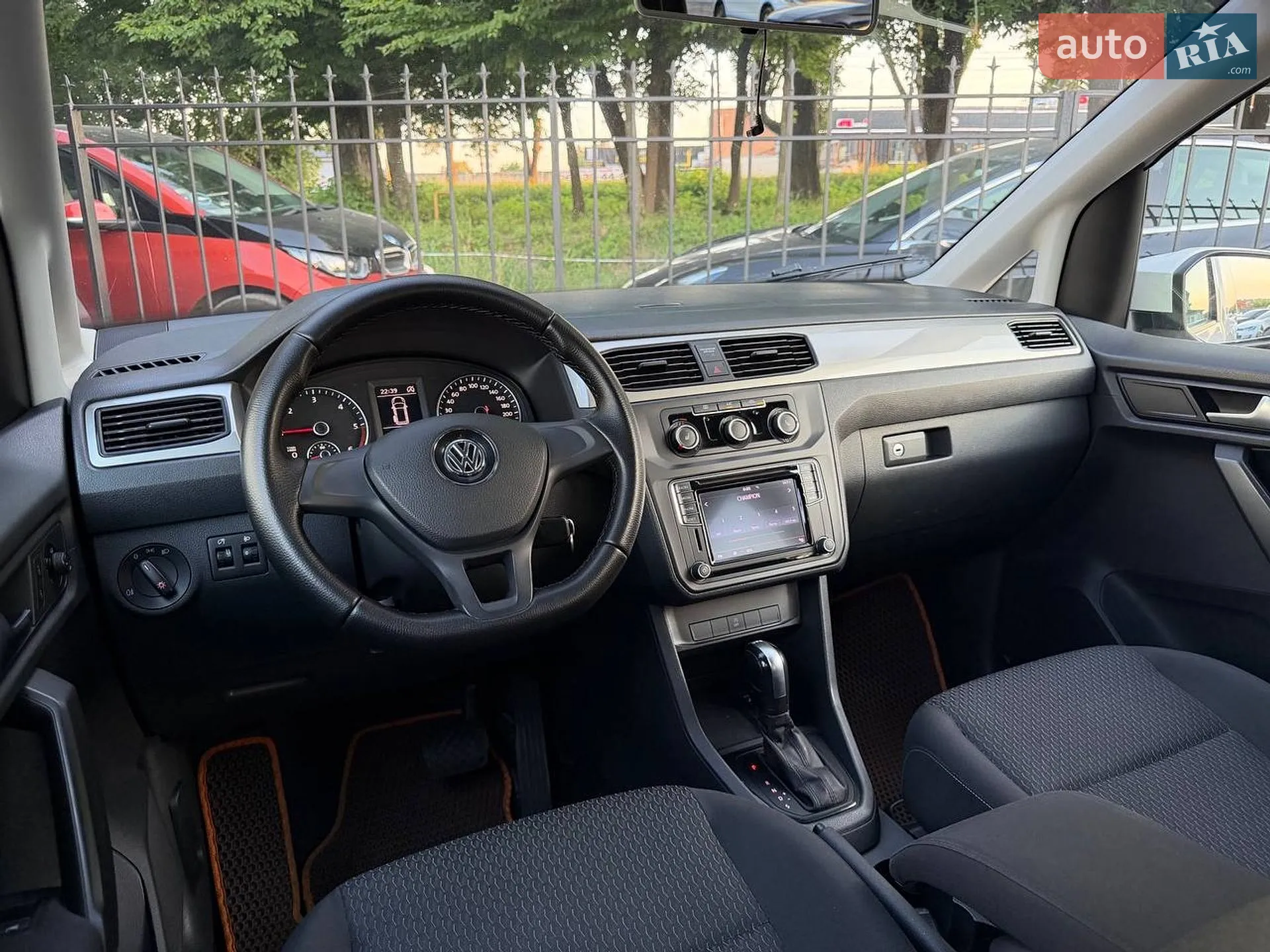 2015 Volkswagen Caddy - мініатюра 32