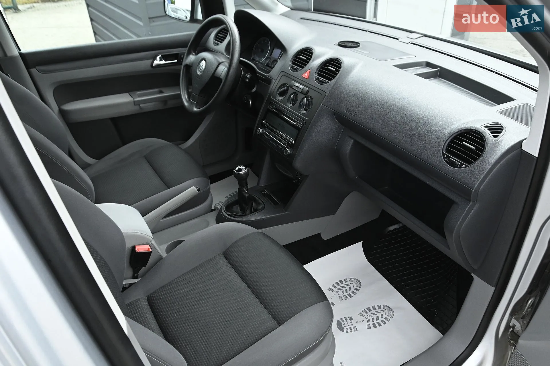 2010 Volkswagen Caddy - мініатюра 28