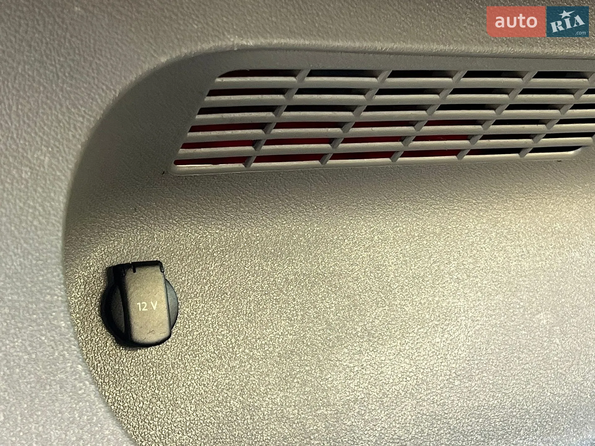 2010 Volkswagen Caddy - мініатюра 65