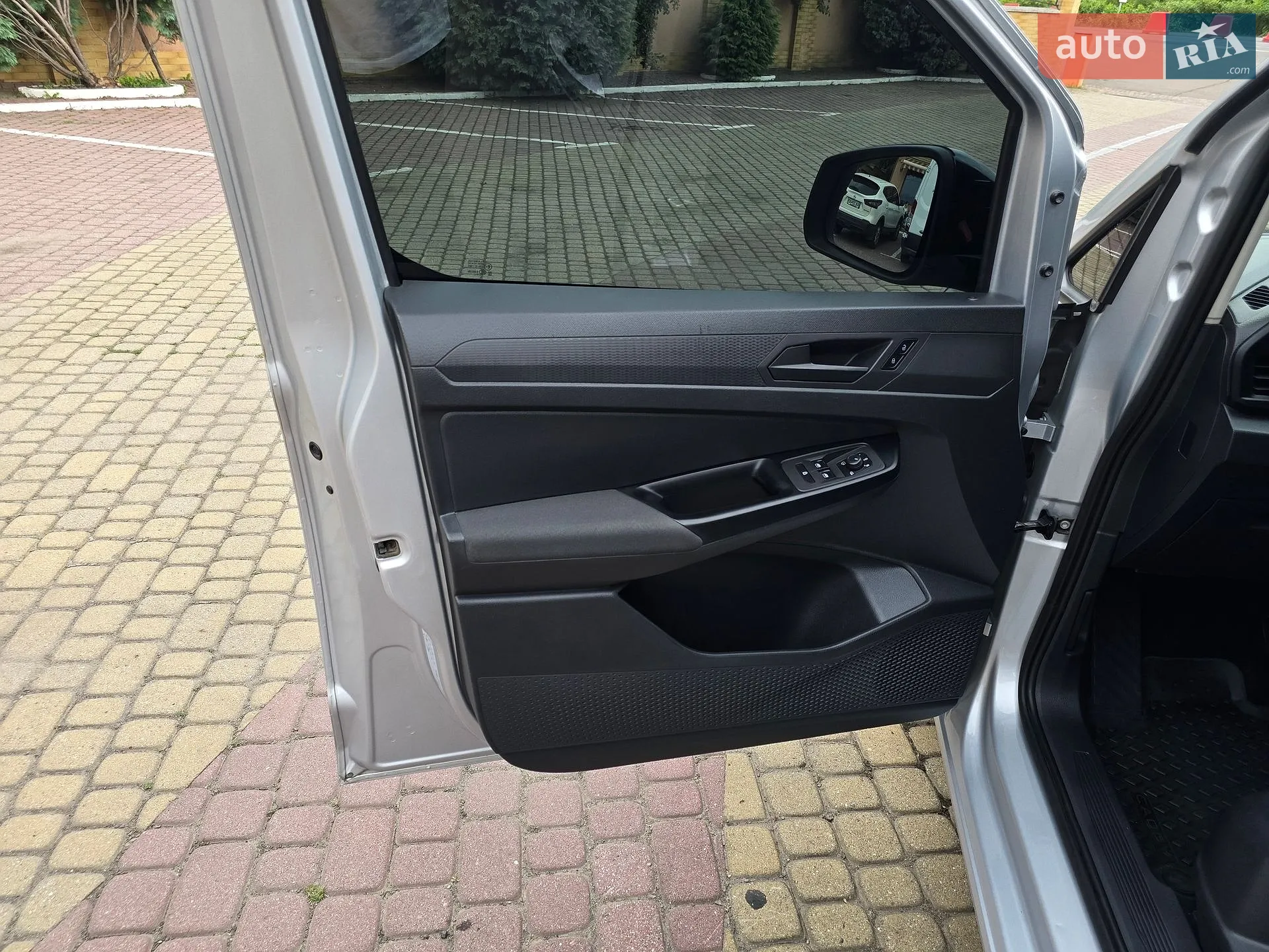 2021 Volkswagen Caddy - мініатюра 24