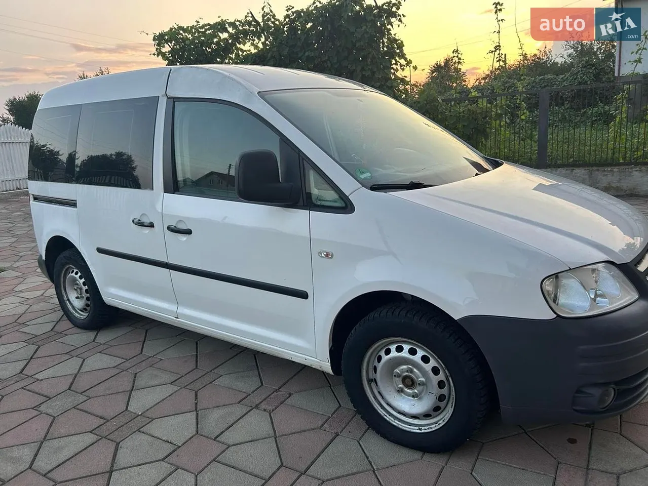 2010 Volkswagen Caddy - мініатюра 10