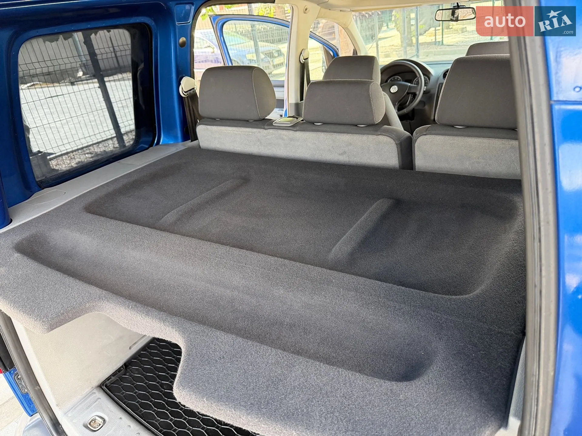 2010 Volkswagen Caddy - мініатюра 36