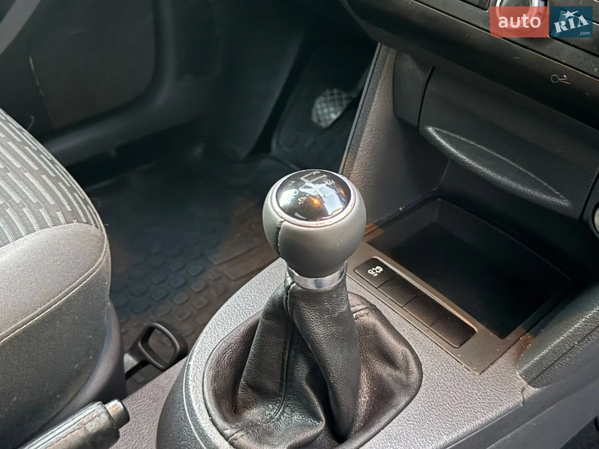 2011 Volkswagen Caddy - мініатюра 18