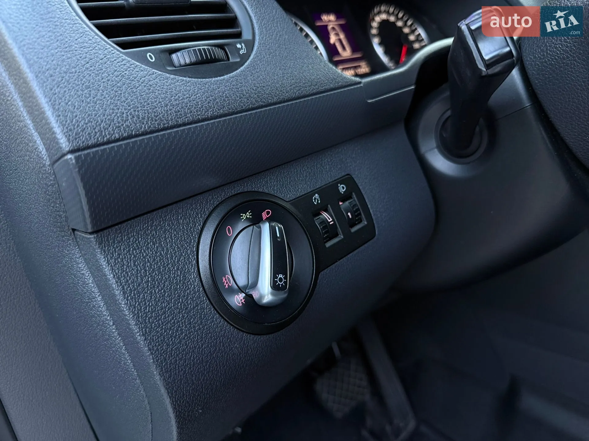 2014 Volkswagen Caddy - мініатюра 29