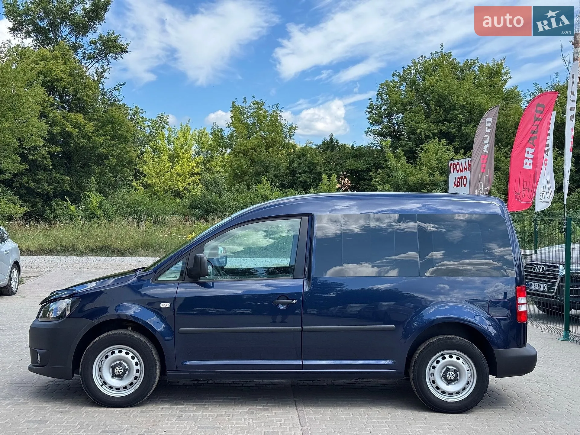 2011 Volkswagen Caddy - мініатюра 12