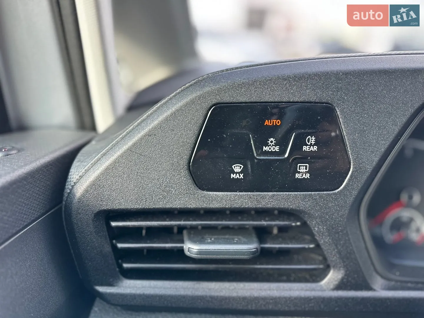 2021 Volkswagen Caddy - мініатюра 28