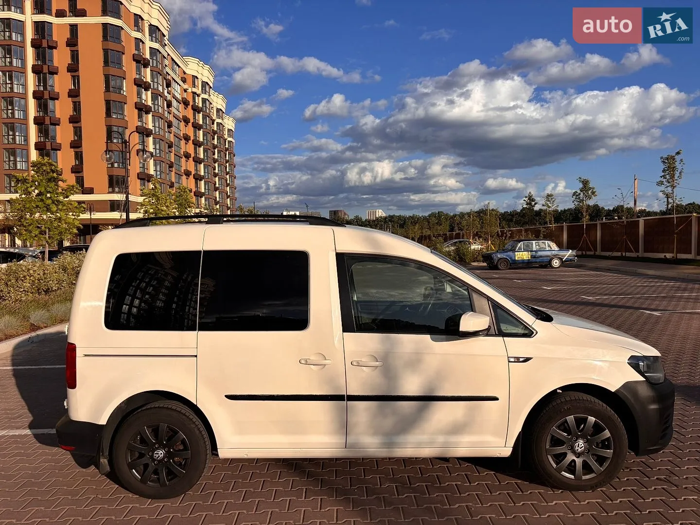 2017 Volkswagen Caddy - мініатюра 8
