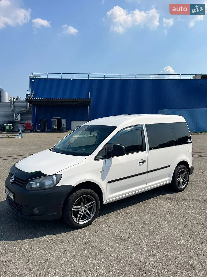 2011 Volkswagen Caddy - фото 1