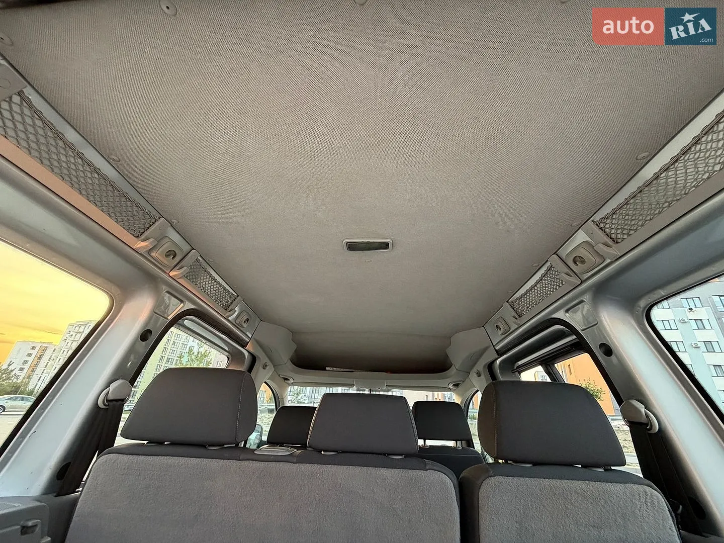 2010 Volkswagen Caddy - мініатюра 22