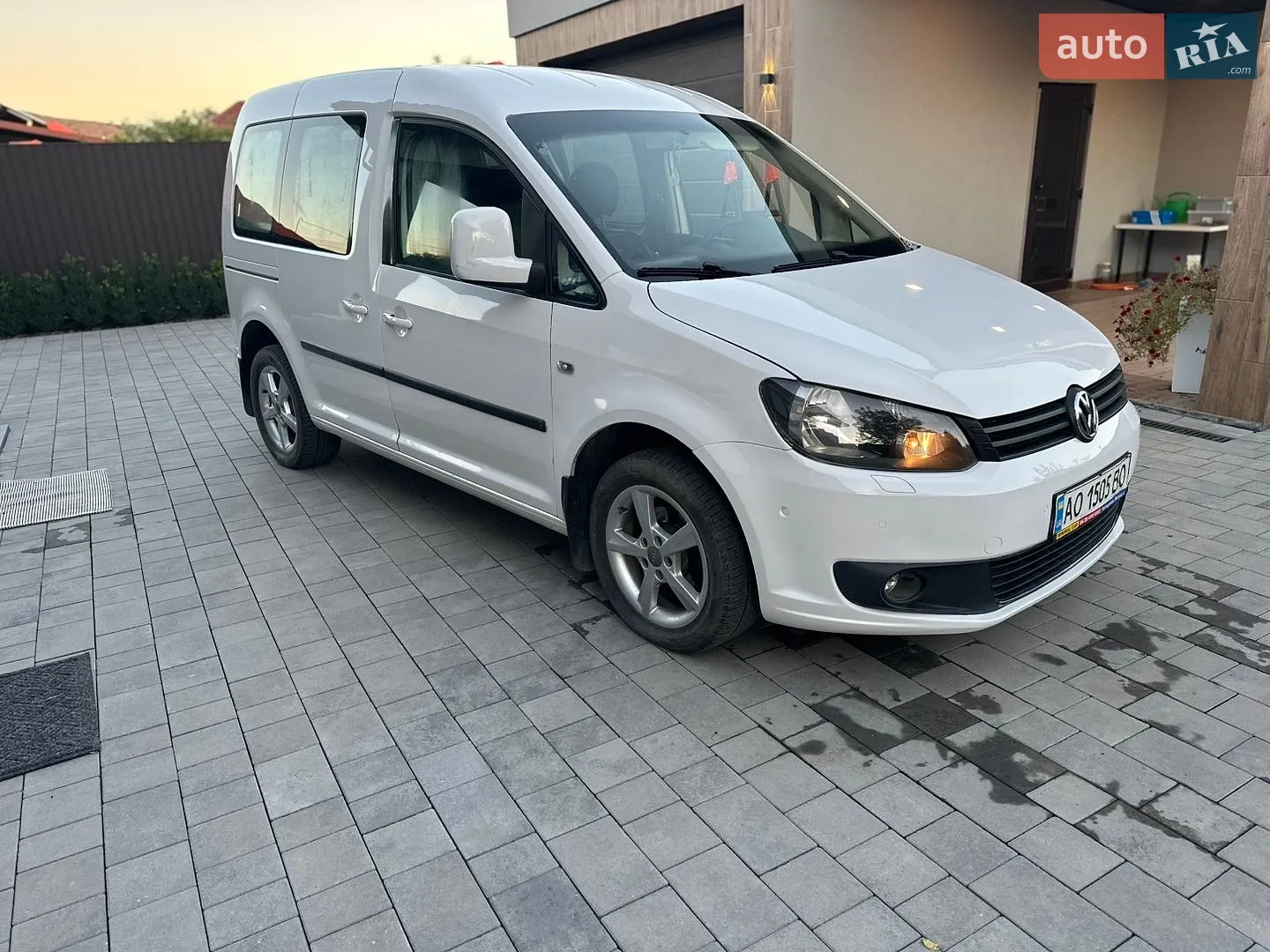 2013 Volkswagen Caddy - фото 1