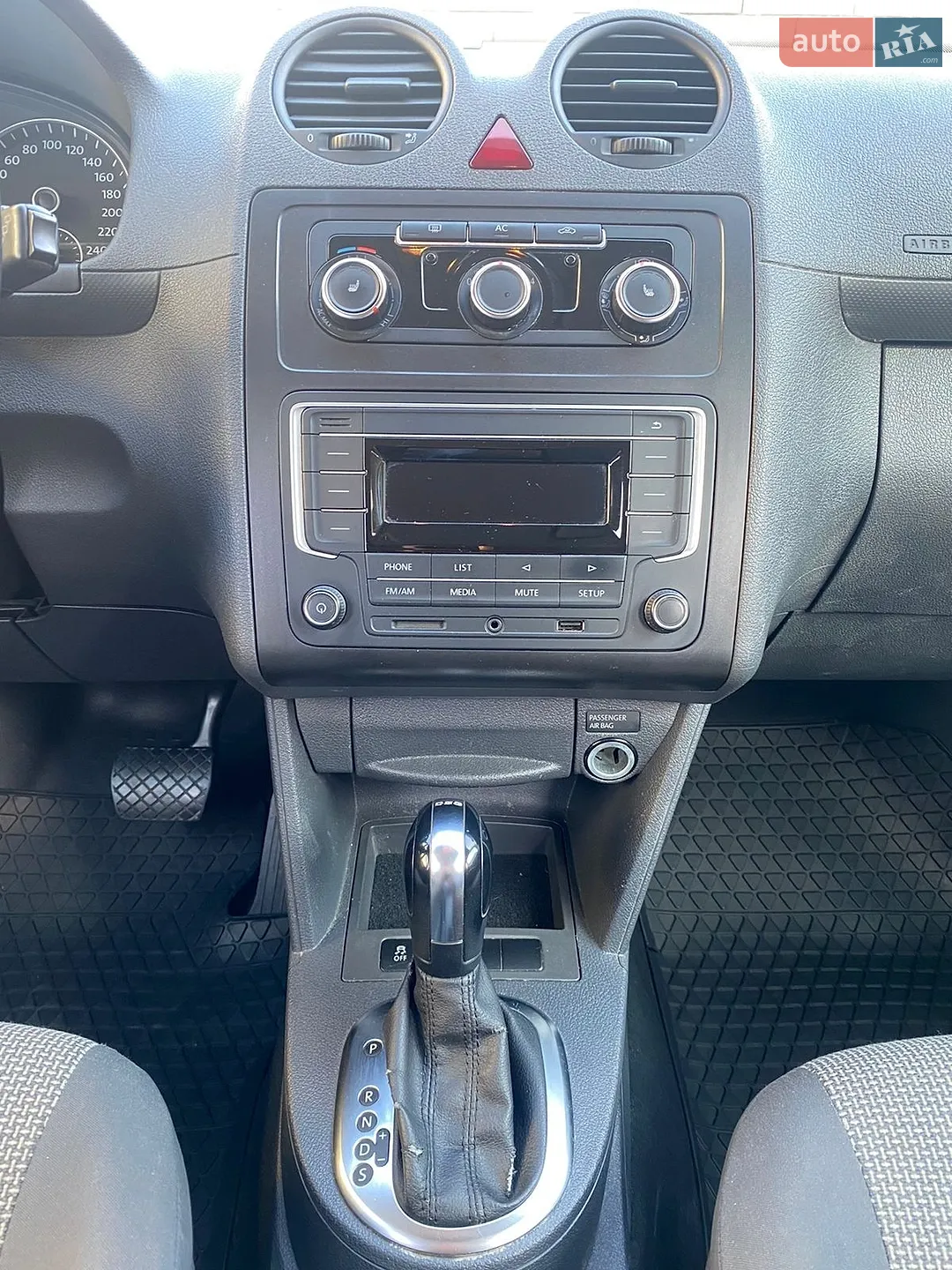 2011 Volkswagen Caddy - мініатюра 27