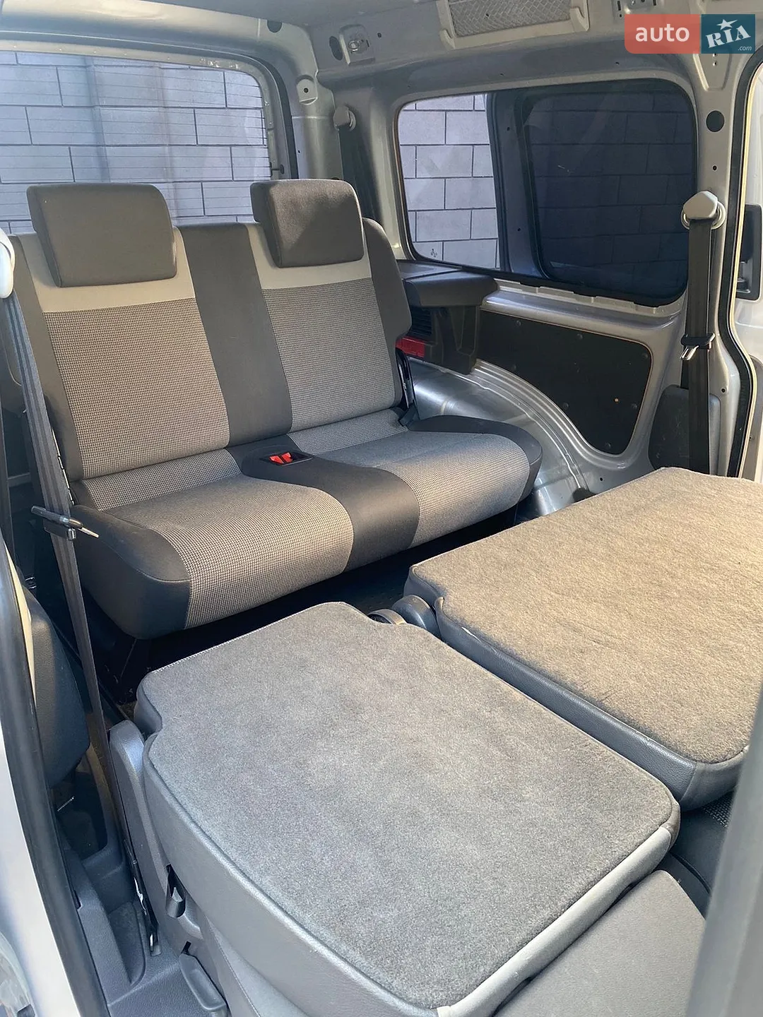 2011 Volkswagen Caddy - мініатюра 28