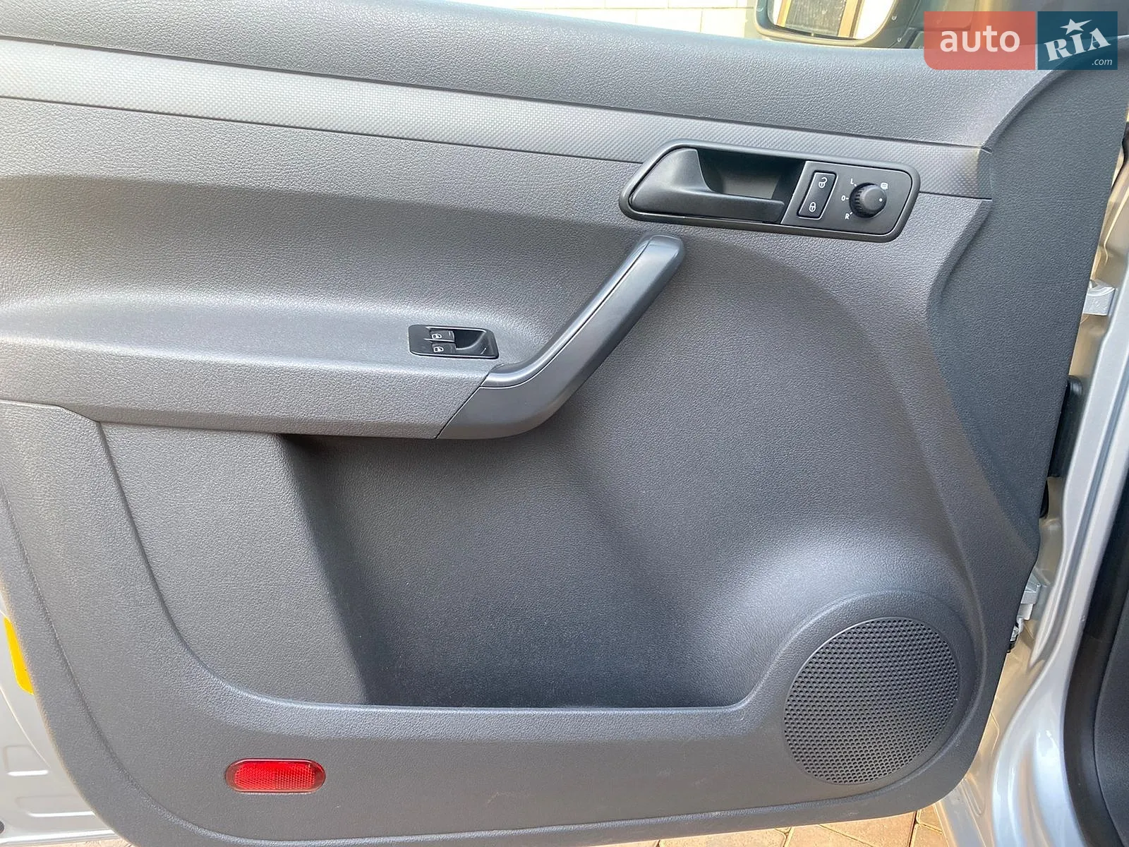 2011 Volkswagen Caddy - мініатюра 37