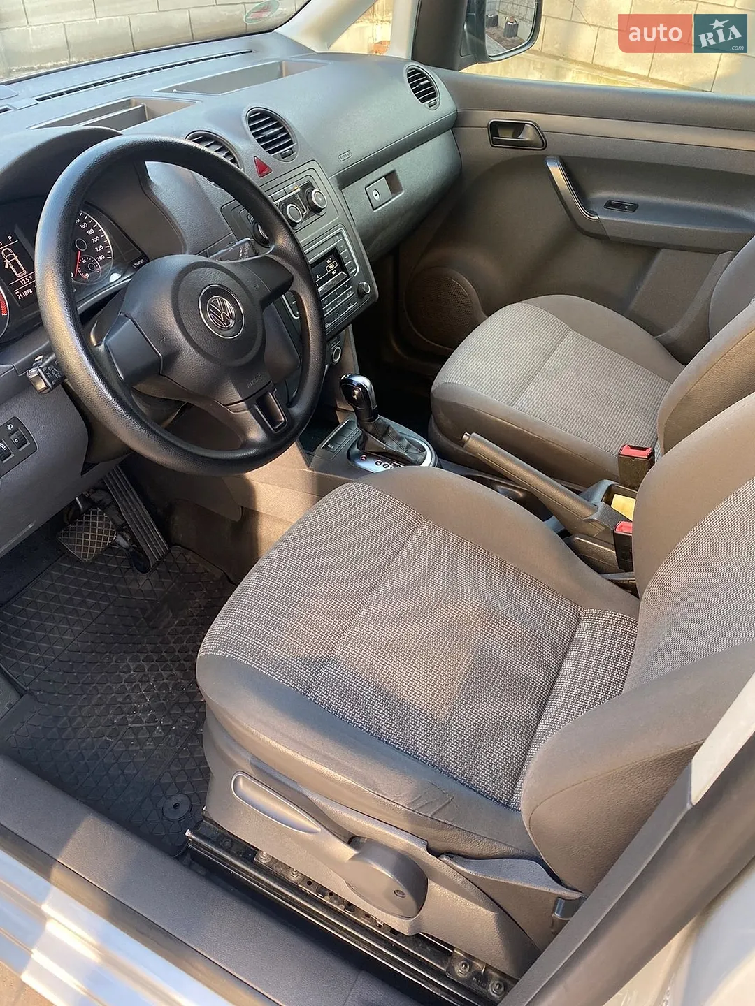 2011 Volkswagen Caddy - мініатюра 39
