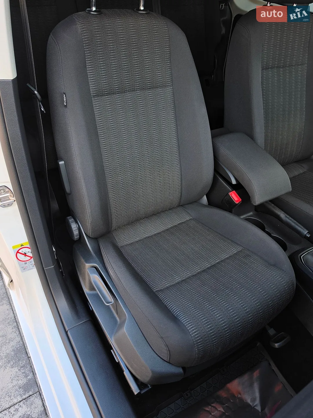 2019 Volkswagen Caddy - мініатюра 33
