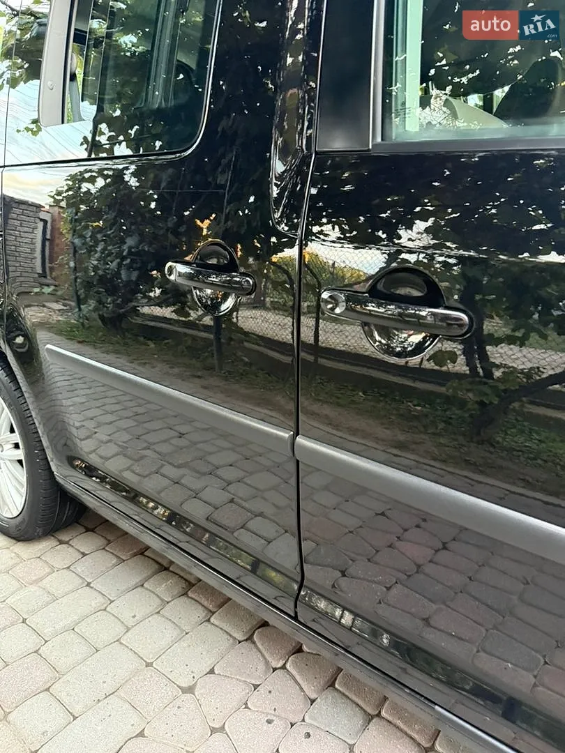 2011 Volkswagen Caddy - мініатюра 31