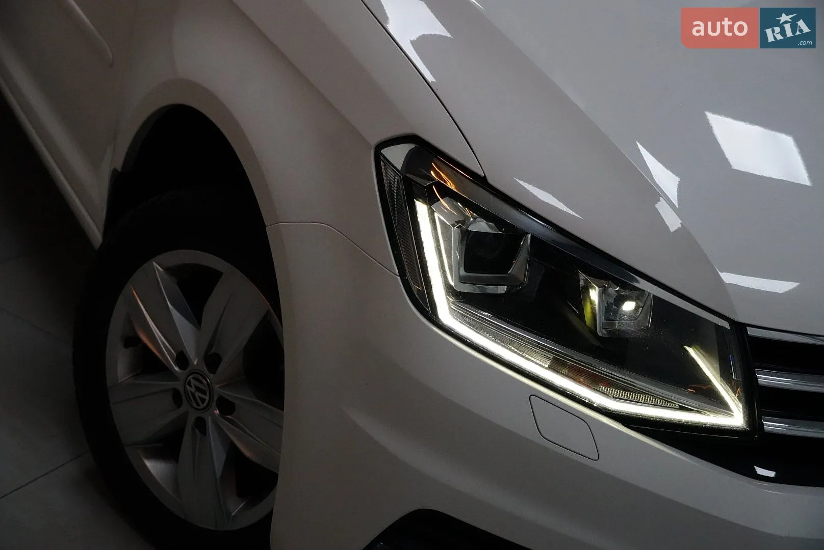 2018 Volkswagen Caddy - мініатюра 17