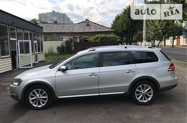 Универсал Volkswagen Carat 2013 в Житомире