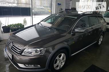 Внедорожник / Кроссовер Volkswagen Carat 2014 в Львове