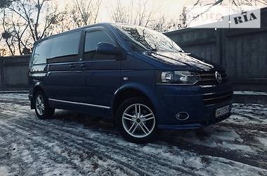 Минивэн Volkswagen Caravelle 2010 в Киеве