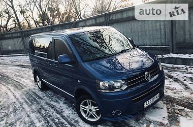 Минивэн Volkswagen Caravelle 2010 в Киеве