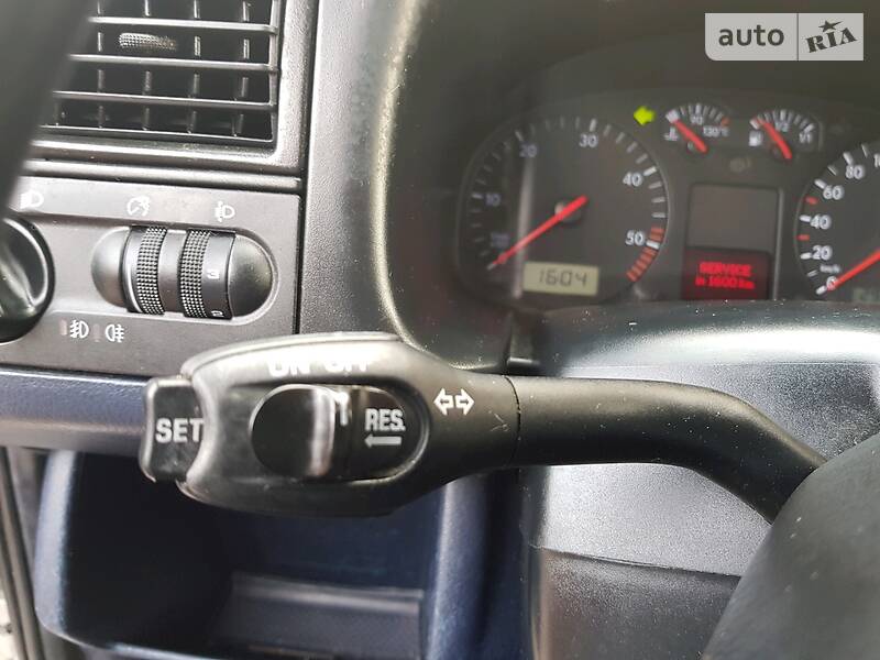 Мінівен Volkswagen Caravelle 2003 в Чернівцях фото 12 Мінівен Volkswagen Caravelle 2003 в Чернівцях