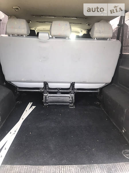 Універсал Volkswagen Caravelle 2010 в Києві