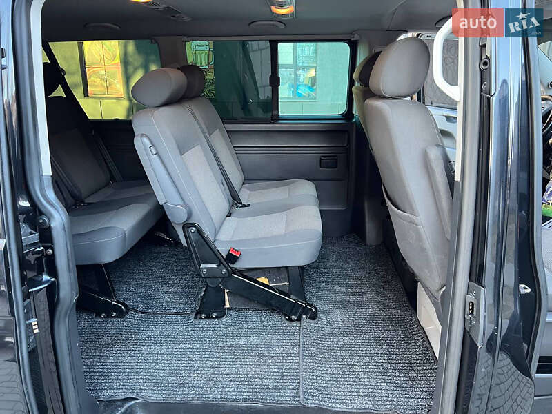 Мінівен Volkswagen Caravelle 2011 в Кривому Розі