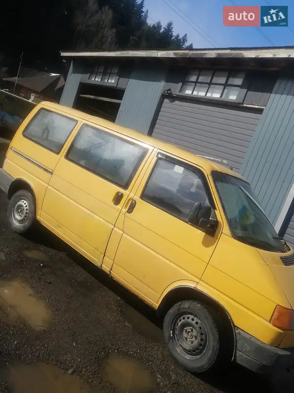 Volkswagen Caravelle