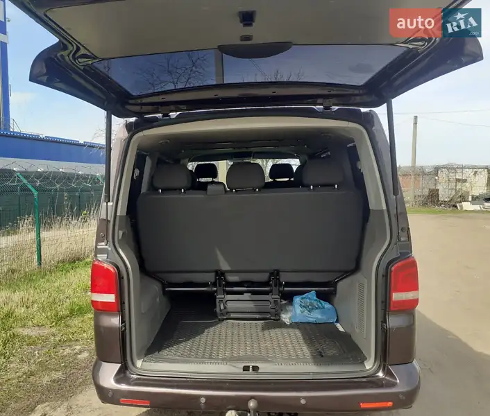 Volkswagen Caravelle
