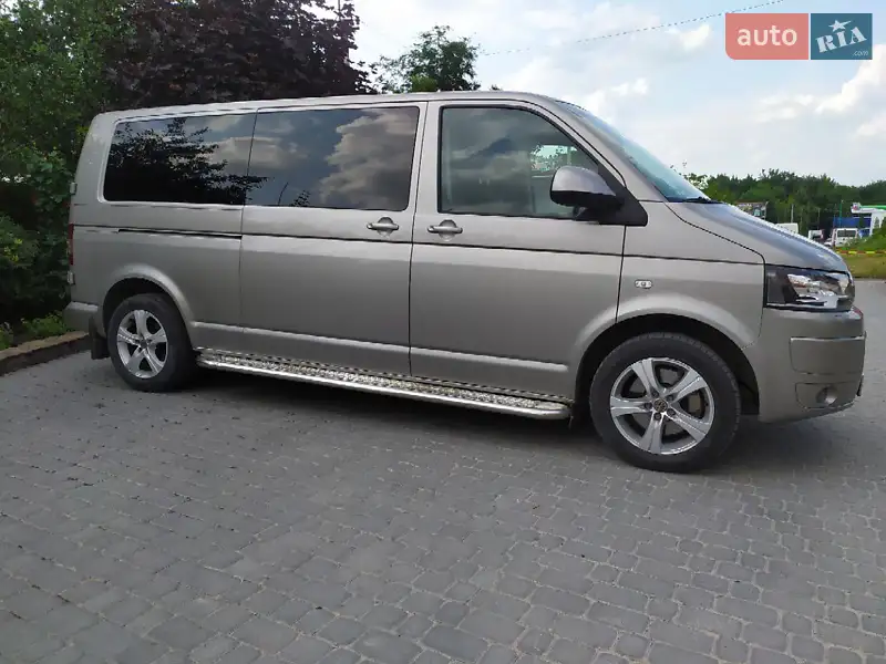 Volkswagen Caravelle