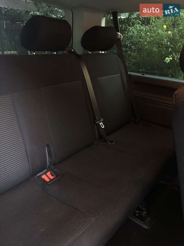 Минивэн Volkswagen Caravelle 2014 в Тернополе