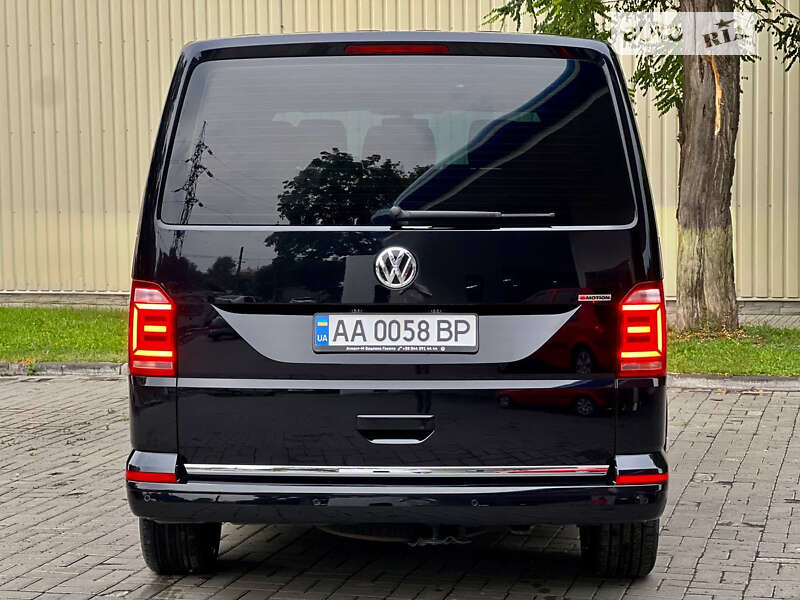 Минивэн Volkswagen Caravelle 2017 в Днепре