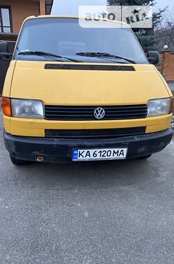 Минивэн Volkswagen Caravelle 1995 в Киеве