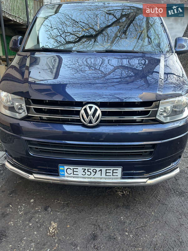 Минивэн Volkswagen Caravelle 2015 в Черновцах