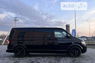 Минивэн Volkswagen Caravelle 2014 в Луцке