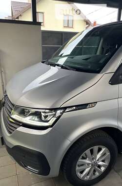 Минивэн Volkswagen Caravelle 2021 в Львове