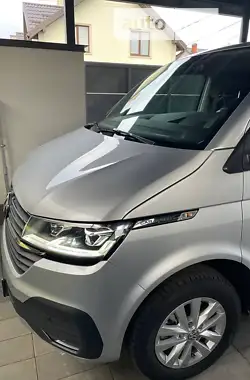 Volkswagen Caravelle 2021