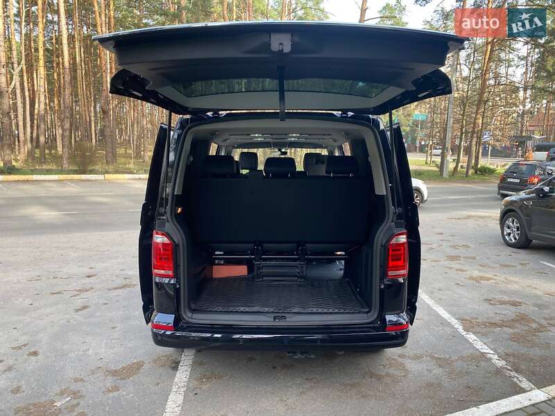 Мінівен Volkswagen Caravelle 2017 в Києві