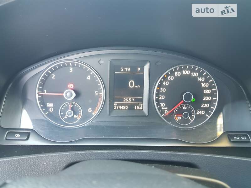 Мінівен Volkswagen Caravelle 2012 в Києві