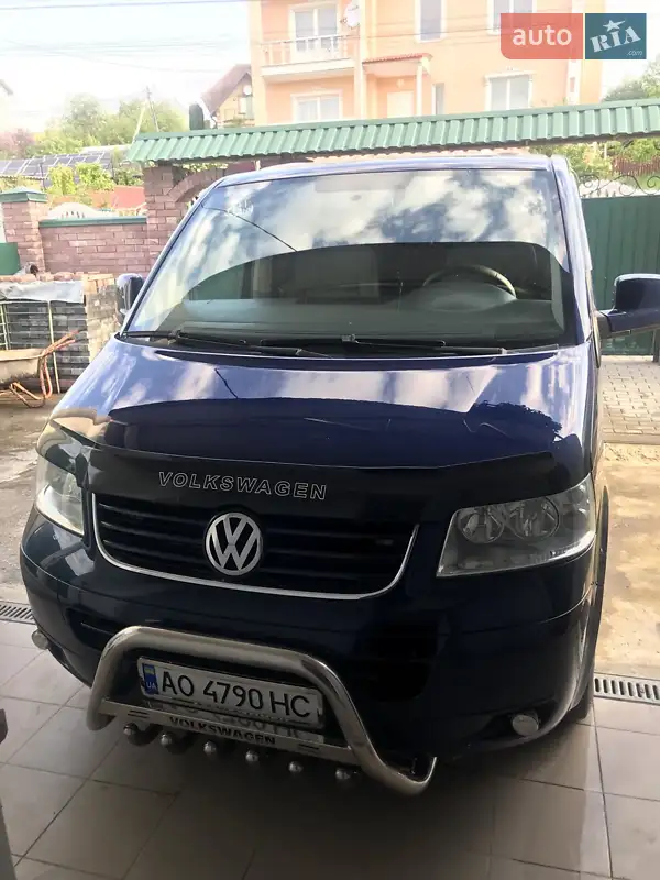 Volkswagen Caravelle 2006