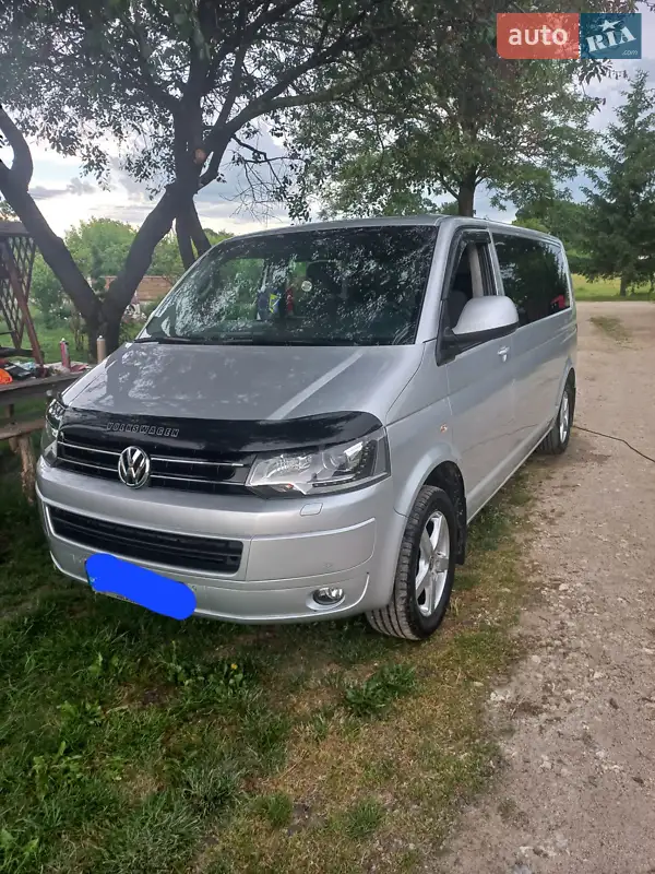 Volkswagen Caravelle