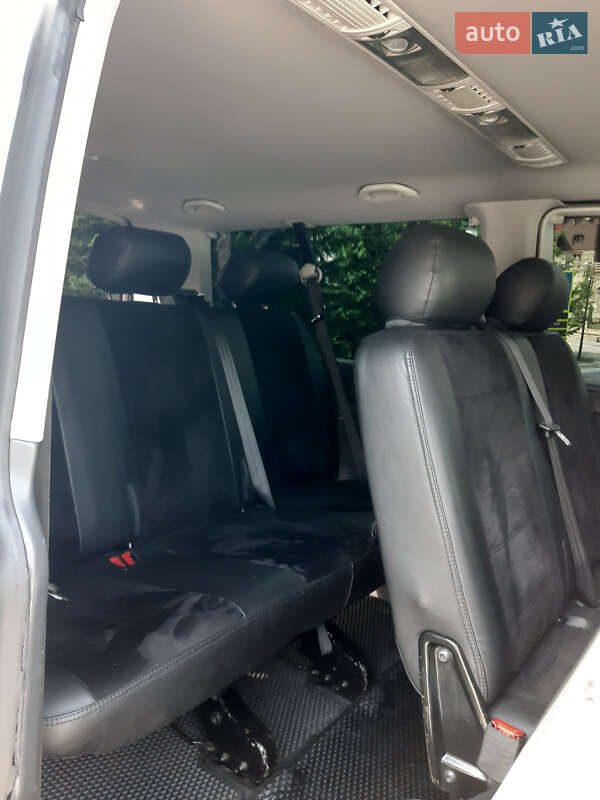 Минивэн Volkswagen Caravelle 2010 в Ивано-Франковске фото 4 Минивэн Volkswagen Caravelle 2010 в Ивано-Франковске