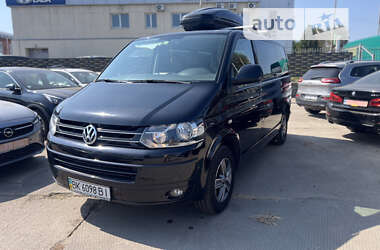 Мінівен Volkswagen Caravelle 2014 в Рівному