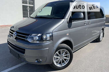 Минивэн Volkswagen Caravelle 2013 в Тернополе