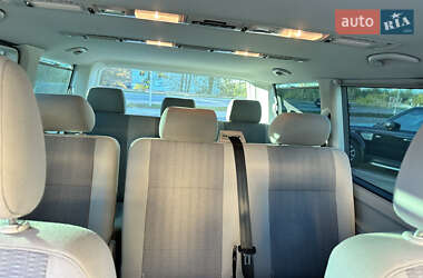 Минивэн Volkswagen Caravelle 2015 в 