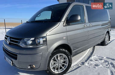 Минивэн Volkswagen Caravelle 2013 в Тернополе