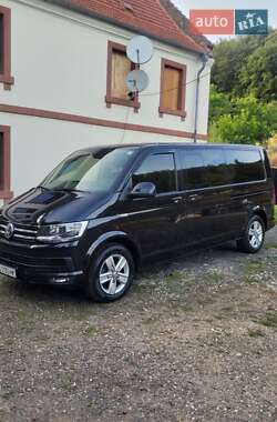 Мінівен Volkswagen Caravelle 2017 в Ужгороді