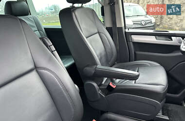 Минивэн Volkswagen Caravelle 2019 в 